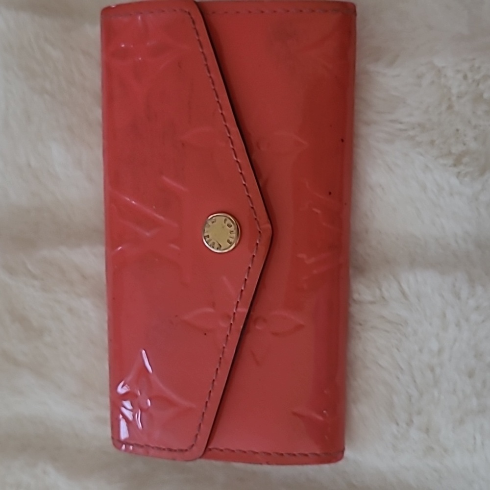 Louis Vuitton Vernis 4 key holder